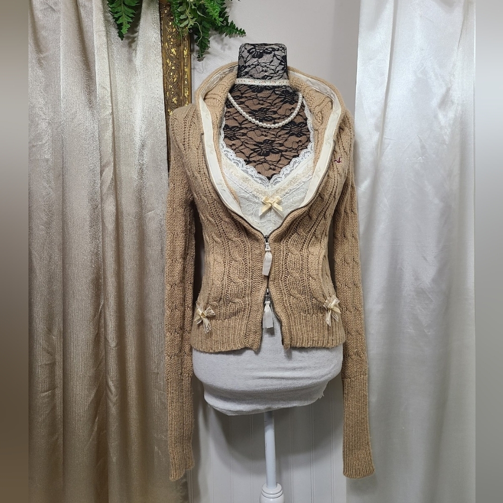 ♡ Y2K ♡ Hollister Tan Wool & Rabbit Hair Zip Down Hooded Babydoll Sweater 2000s - Picture 4 of 13